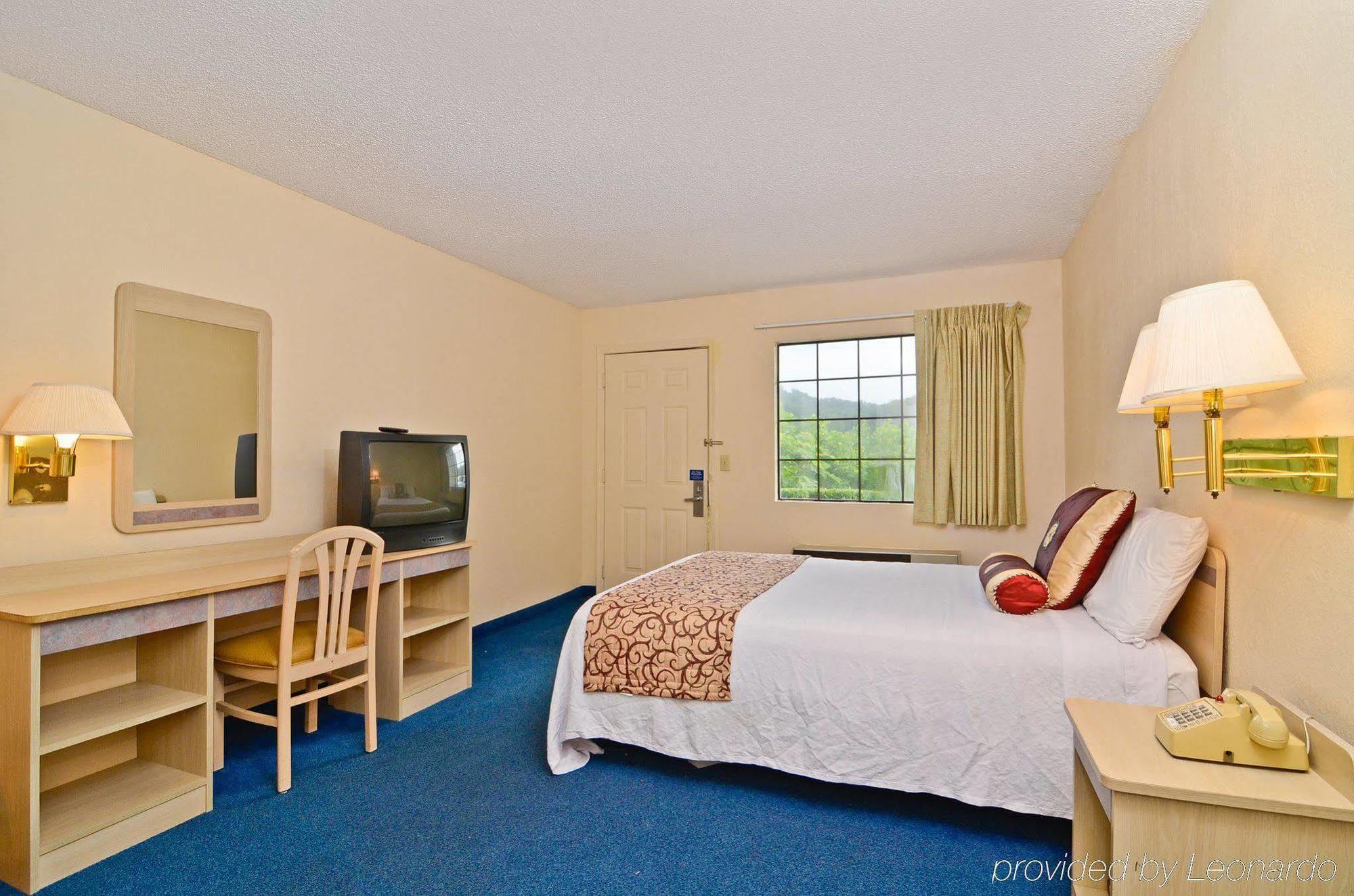 Amerivu Inn & Suites - Helen - Downtown Quarto foto